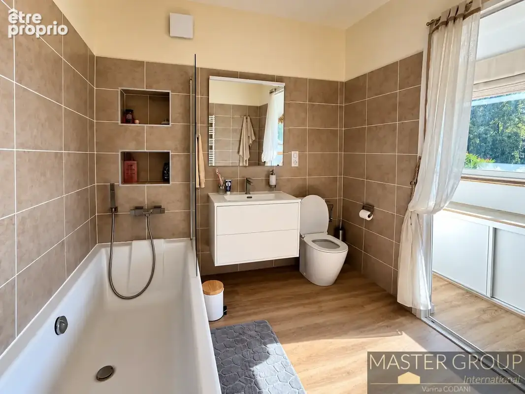 Propriété de caractère avec piscine et appartement indépendant   secteur des Sept-Ponts - photo 9