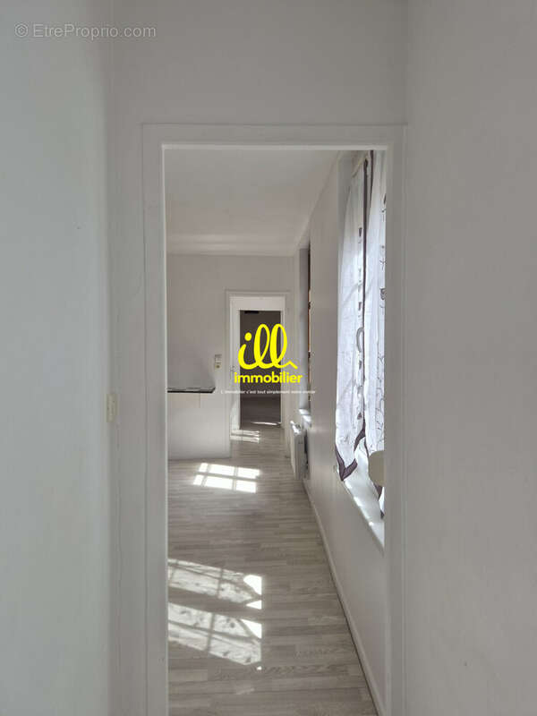 Appartement 49 m² à Charleville-Mezieres  - photo 3