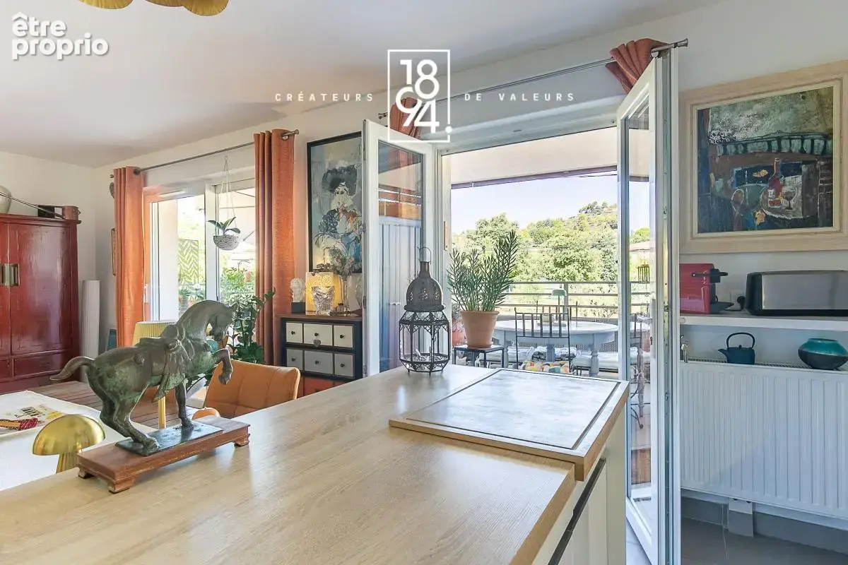 À vendre I Manosque I Appartement I 69m², balcon, 2 stationnements - photo 2