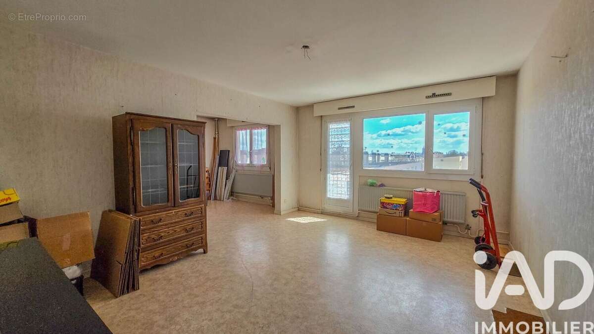 Appartement 80 m² à Metz  - photo 2