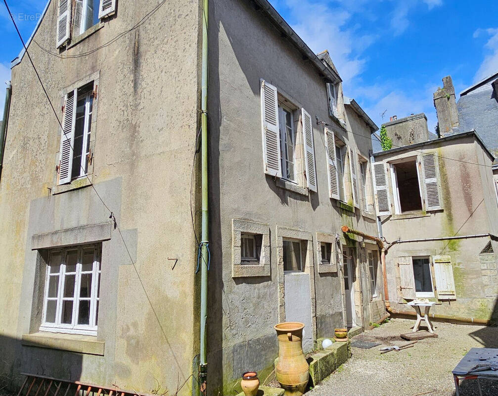 Maison à QUIMPER