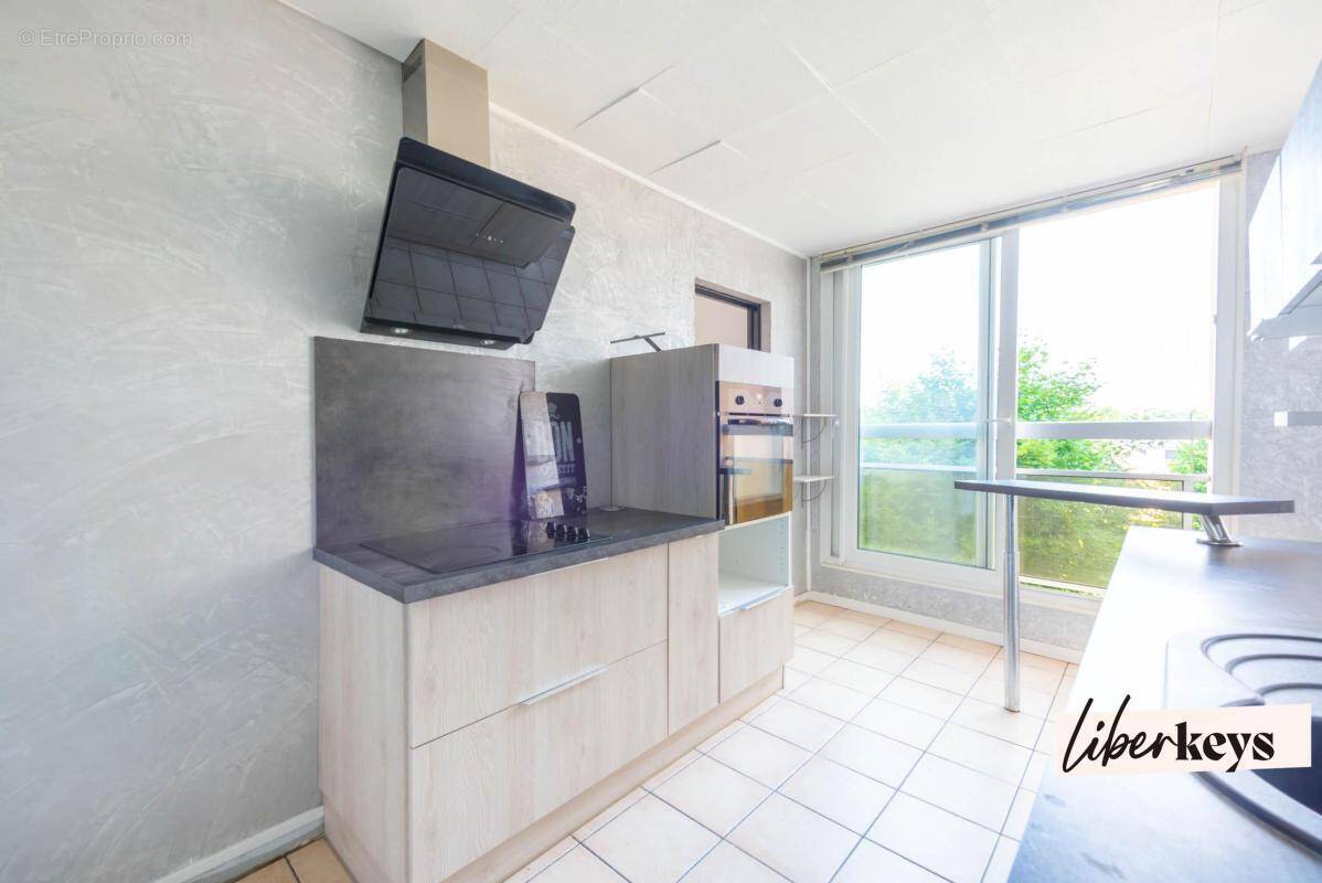 Appartement à BOIS-D'ARCY