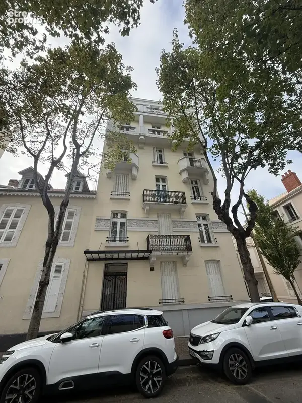 Avenue thermale   bel appartement t5 de 117 m2 avec ascenseur et balcons - photo 13