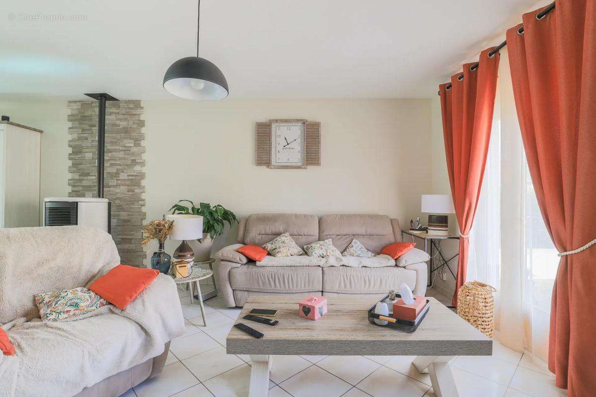 Maison familiale - 3 chambres - avec jardin & garage - 108 m2 - photo 4