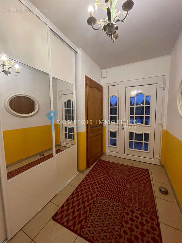 VILLA INDIVIDUELLE de plein pieds + Combles aménagées. - photo 7