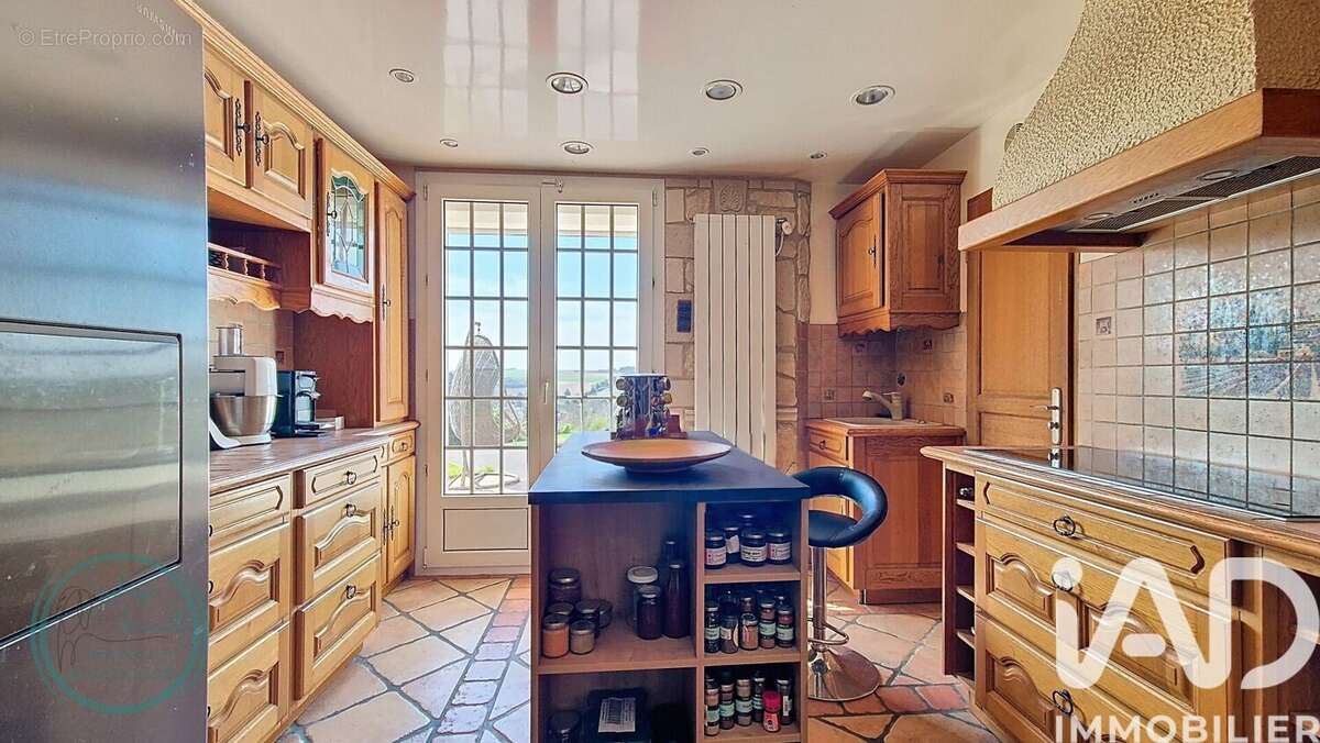 Maison 258 m² à Valpuiseaux  - photo 4