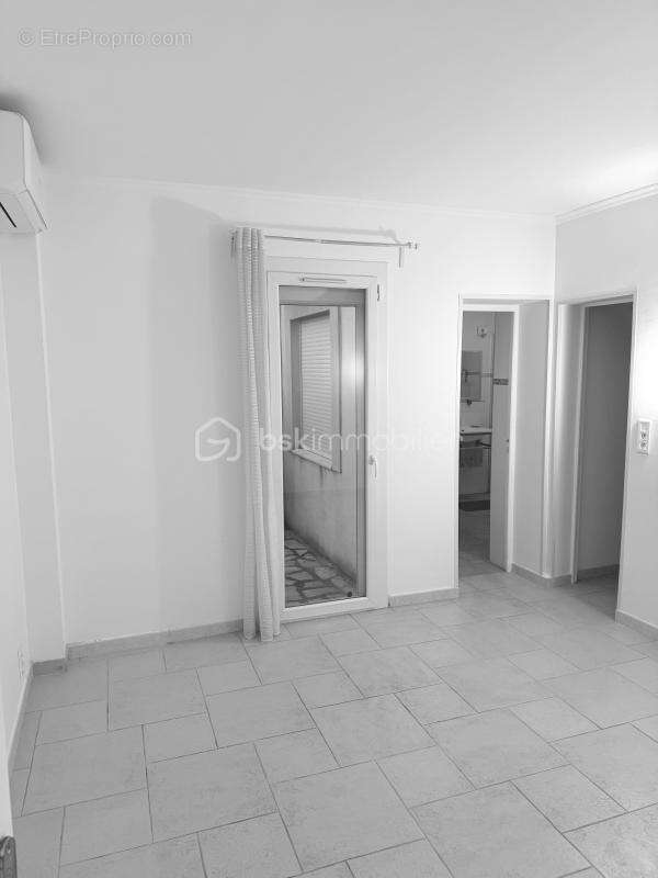 Maison à CHATEAUNEUF-LES-MARTIGUES