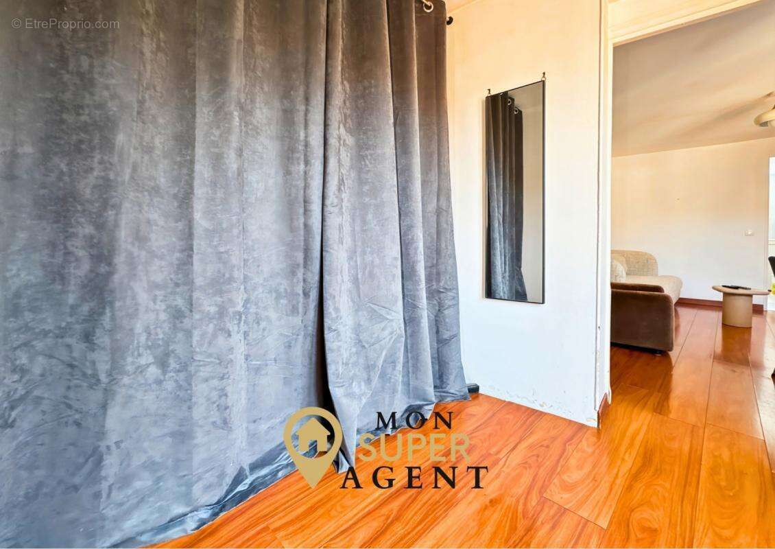 Appartement à MELUN