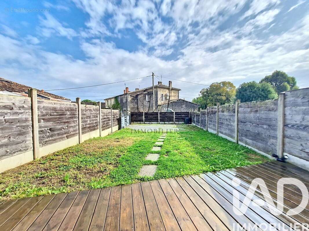 Photo 8 - Maison à SAINT-GERMAIN-DU-PUCH