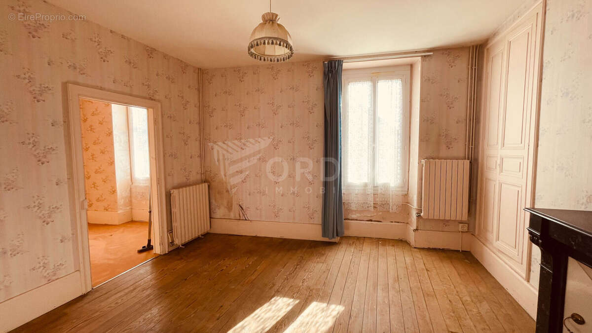 Maison à DYE
