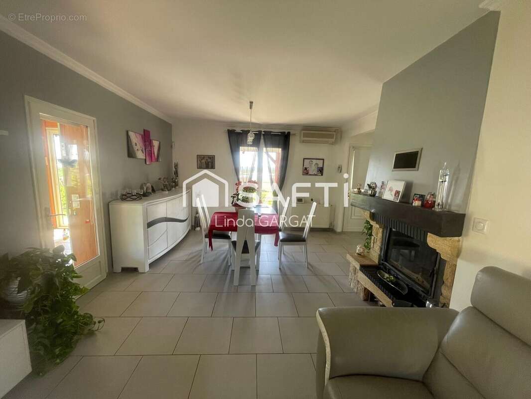 Photo 6 - Maison à PORT-SAINTE-MARIE