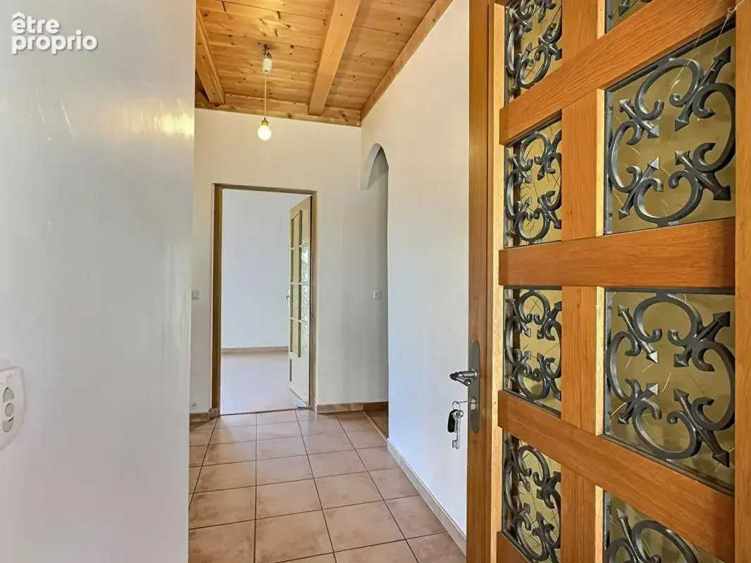 Maison Chambéry quartier Montjay,  développe près de 150 m2 sur 719m2 de terrain - photo 4