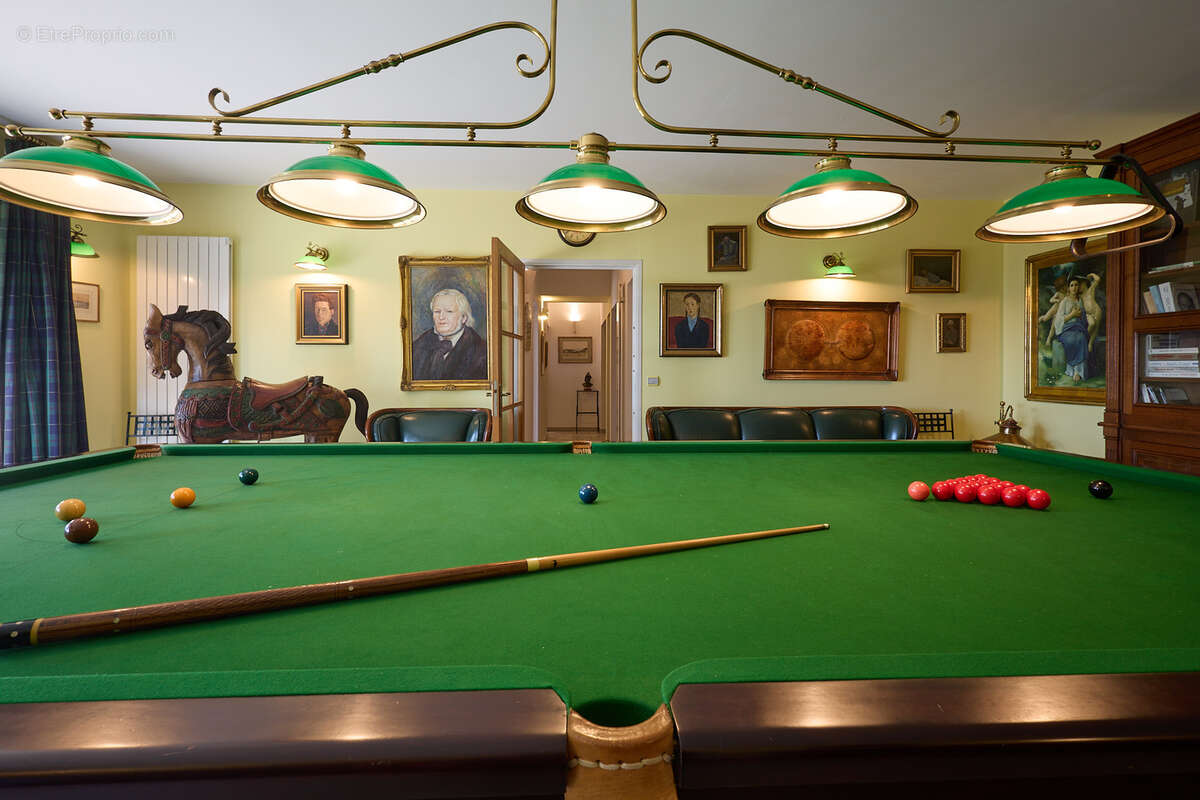 Maison à VILLEDUBERT