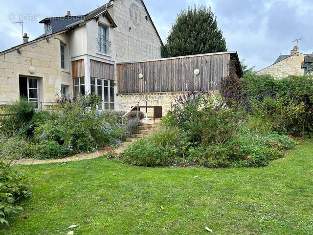 Maison à CHINON