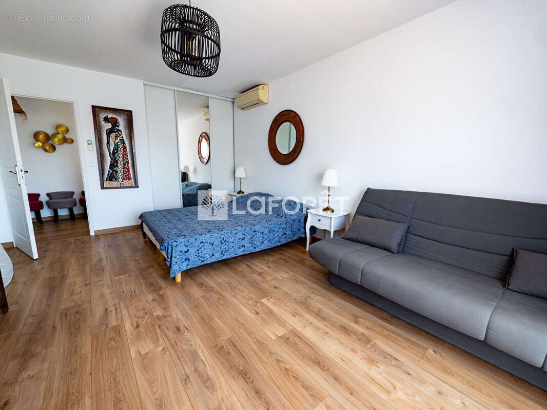 Maison à VILLELONGUE-DELS-MONTS