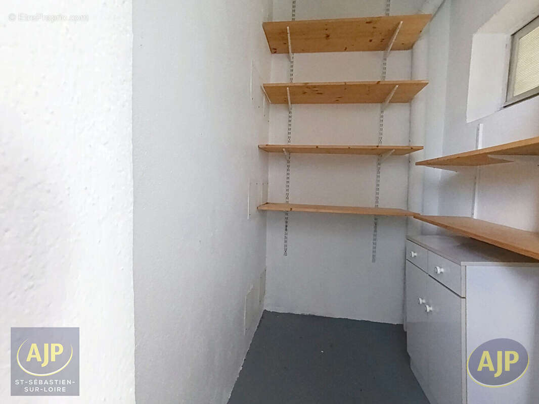 Appartement à SAINT-SEBASTIEN-SUR-LOIRE