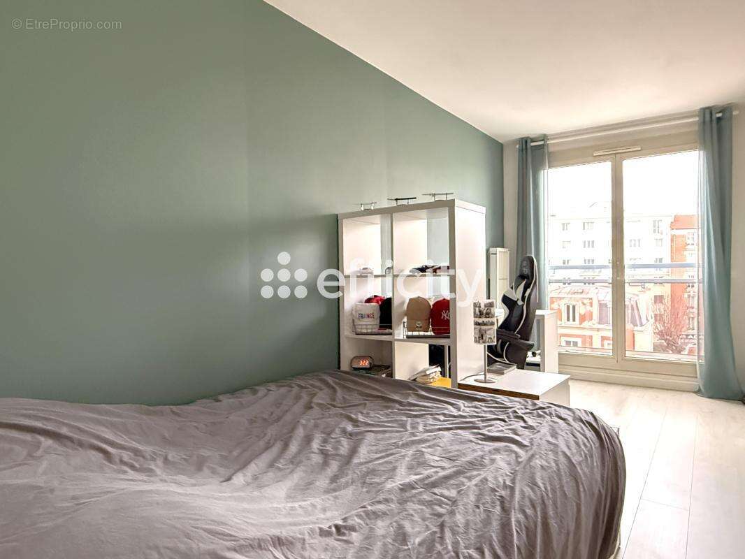 Appartement à ASNIERES-SUR-SEINE