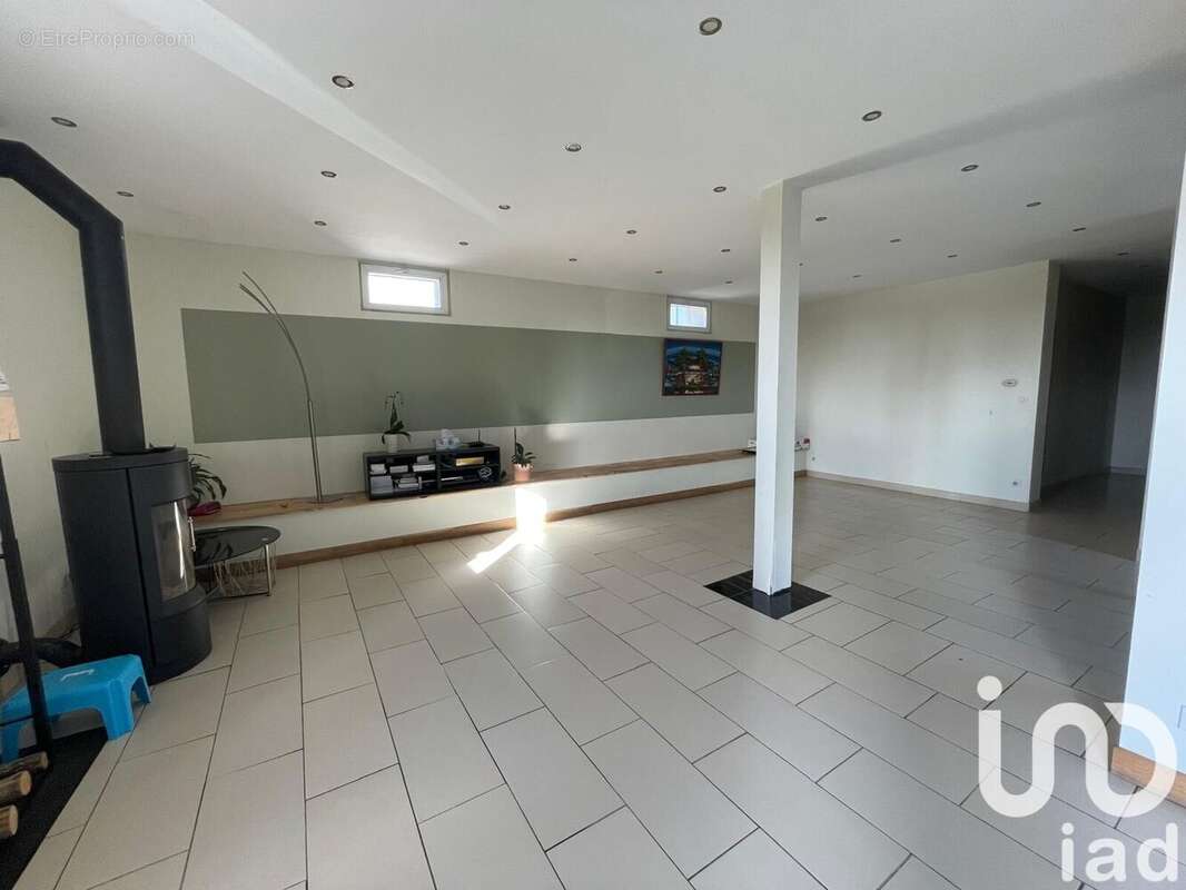 Photo 2 - Maison à CHATEAU-THIERRY