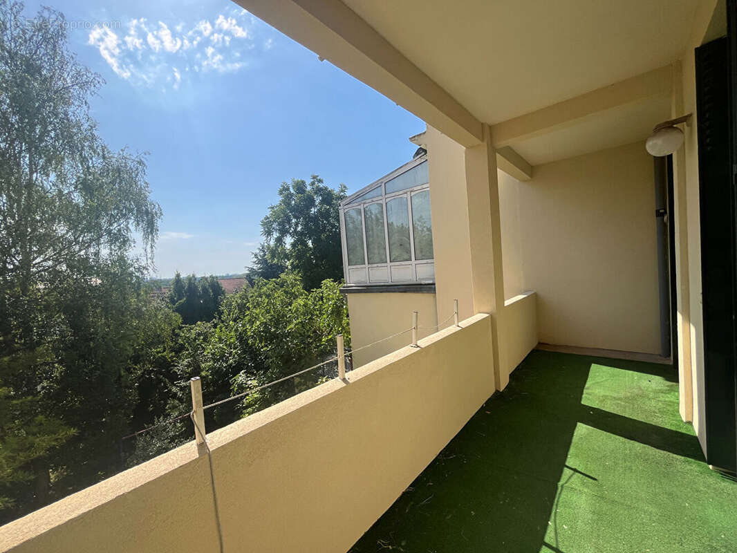 Maison à SURESNES