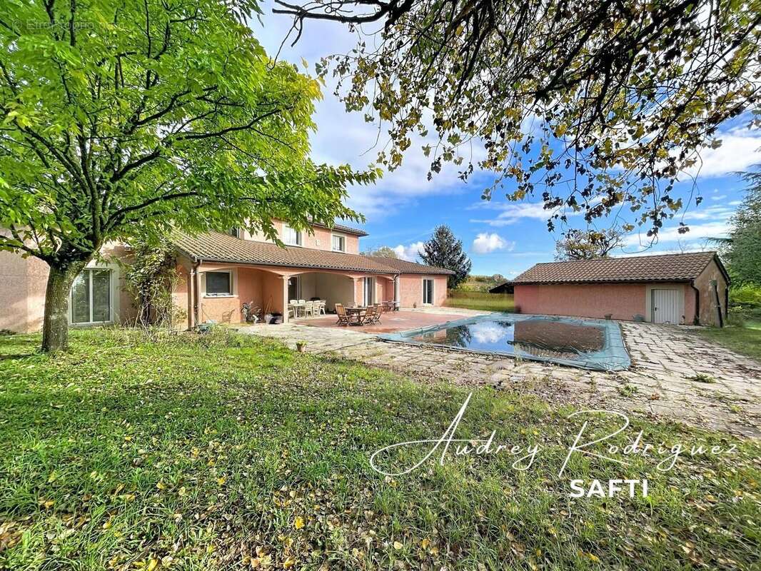 Photo 2 - Maison à MERCUROL