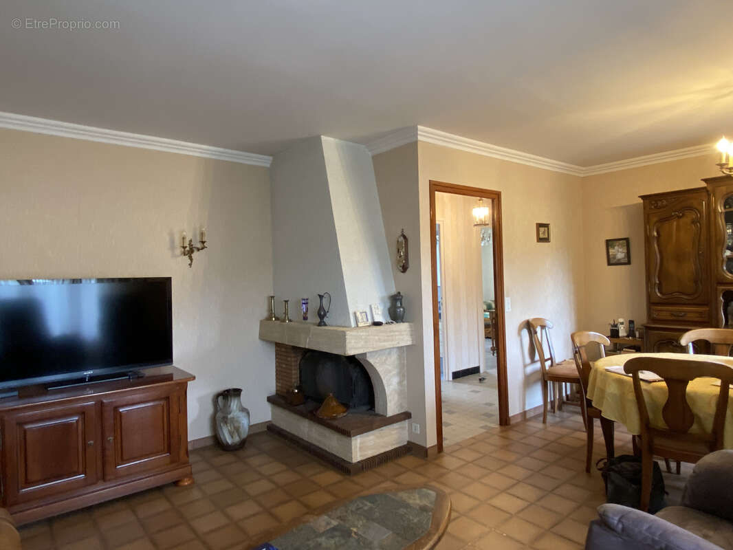 Villa familiale possibilité 2 logements avec grand terrain arboré à Chazay d’Azergues - photo 10