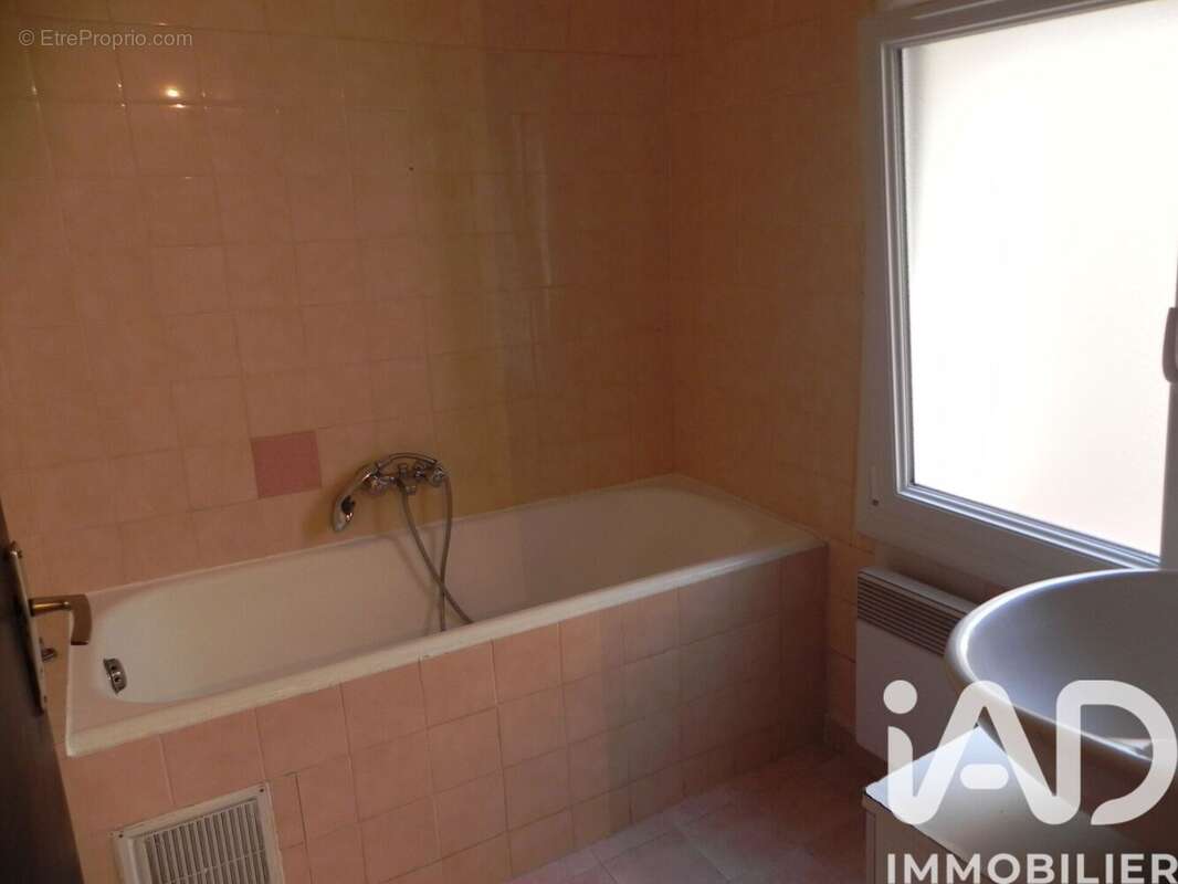 Photo 4 - Appartement à LE LUC