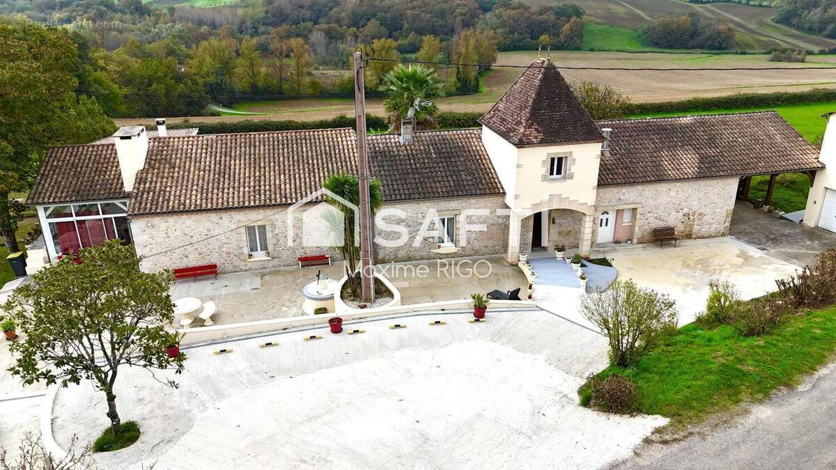 Maison 285 m² à Mauvezin-Sur-Gupie  - photo 2
