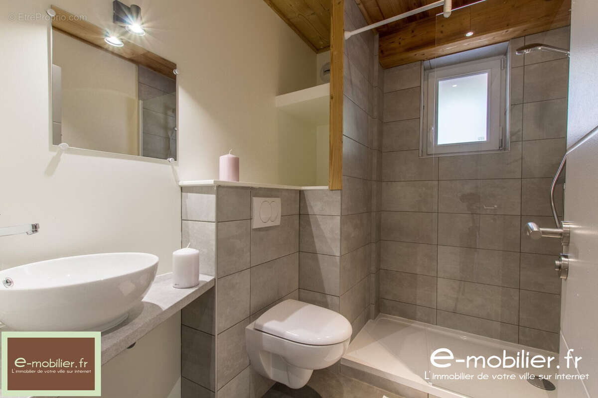 Appartement à QUINTAL