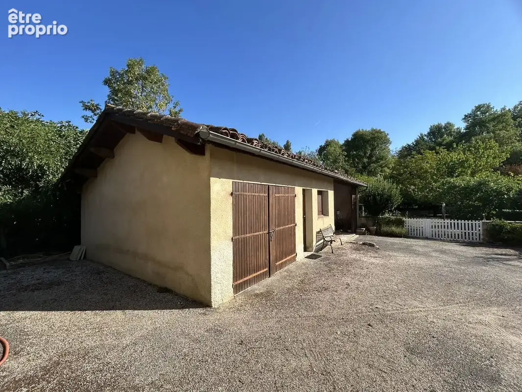 PAVIE, maison avec piscine et dépendances de 147 m2 habitables - photo 9