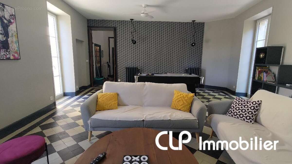 Maison 302 m² à Montelimar  - photo 8