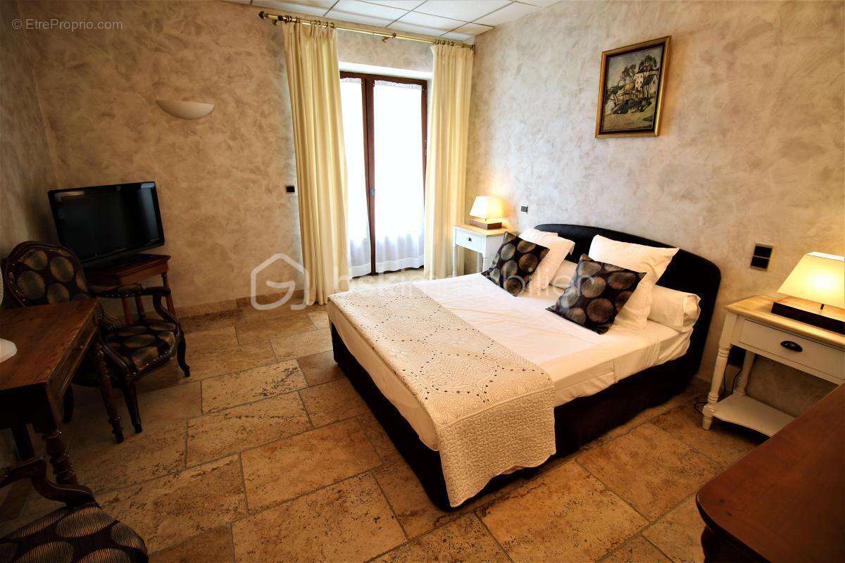 Commerce à MANOSQUE