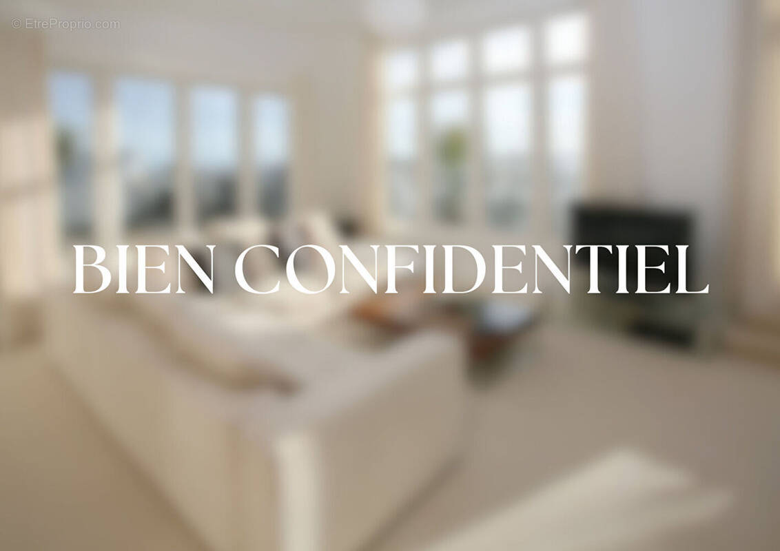 Maison à FONTAINE-ETOUPEFOUR