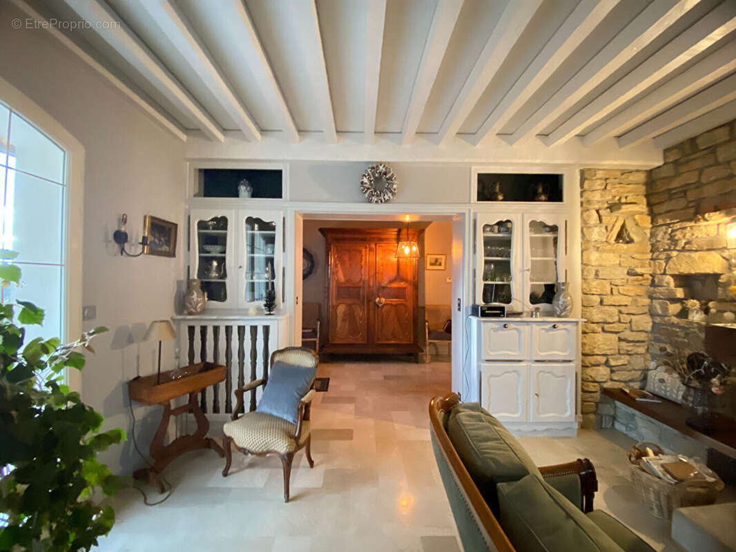 Maison à LONS-LE-SAUNIER