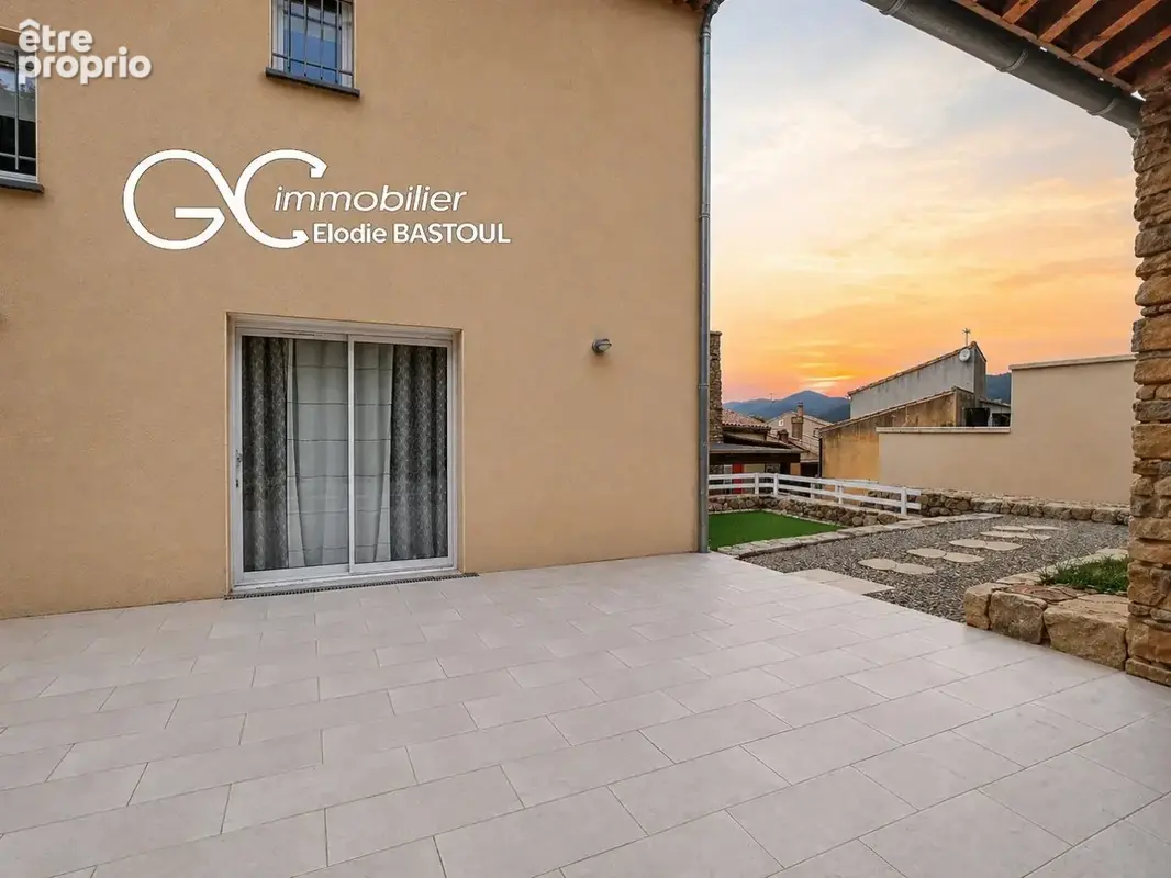 Maison 88 m² à Pierrerue  - photo 2