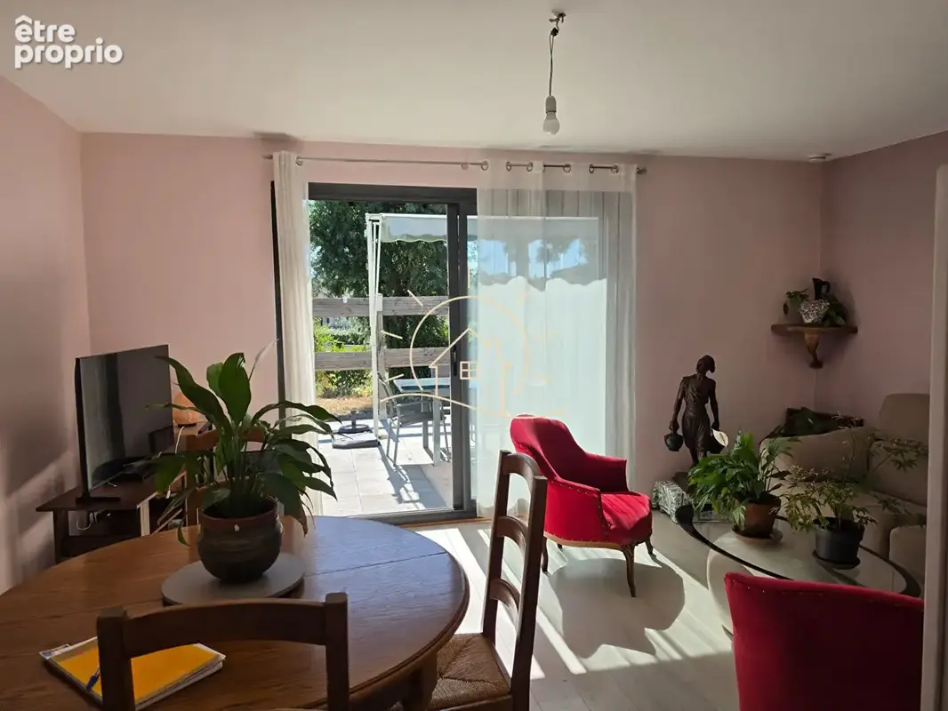 Maison de plain-pied avec studio indépendant sur LABLACHERE - photo 2