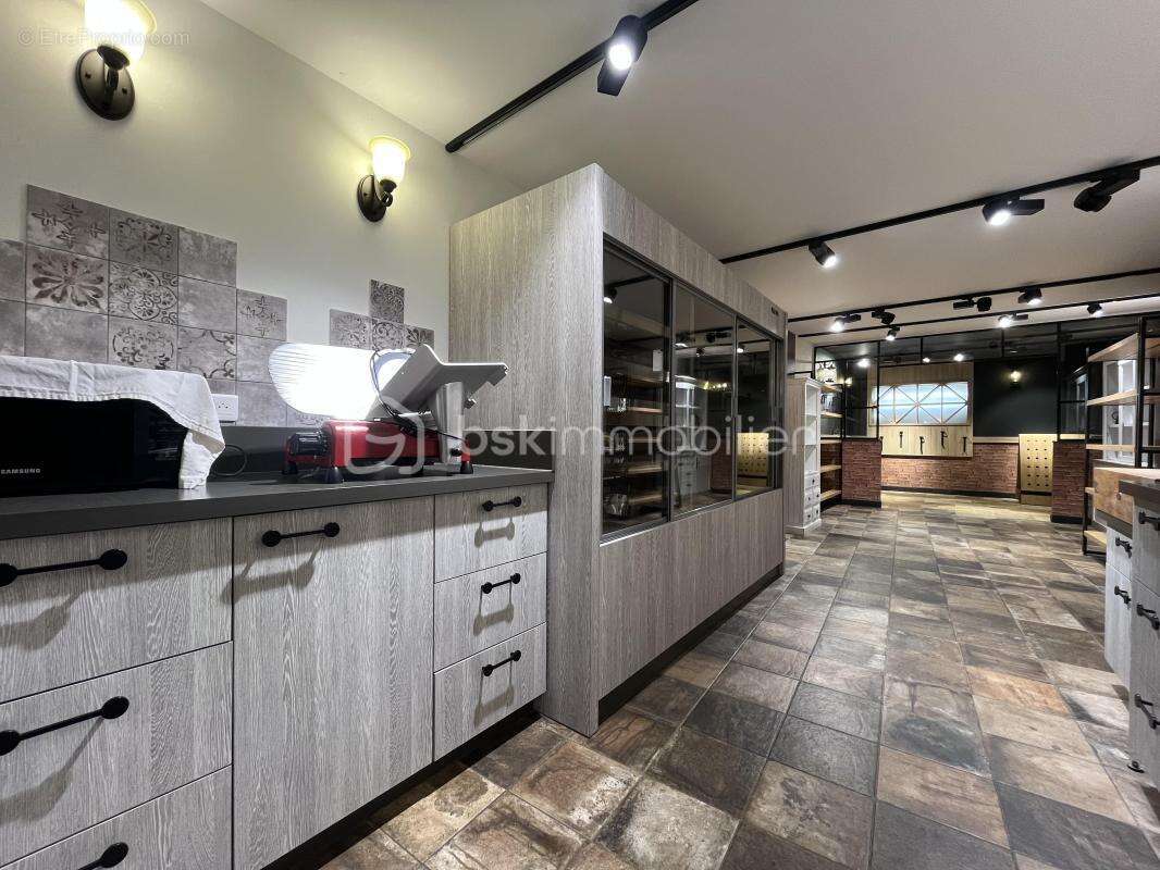 Commerce à PARTHENAY