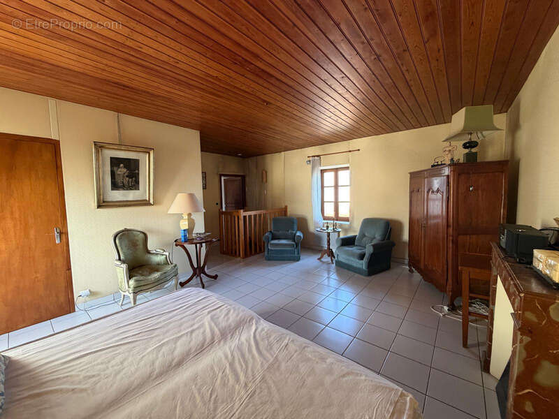 Maison à SAINT-MICHEL-EN-L&#039;HERM