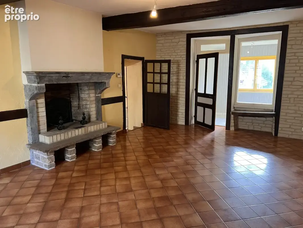 Exclusivité. Hautes-Côtes de Nuits maison ancienne avec dépendances. - photo 4