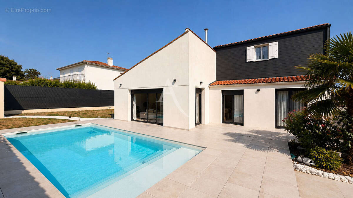 Exclusivité ! Saintes rive gauche, Maison 6 pièces belles prestations - photo 4