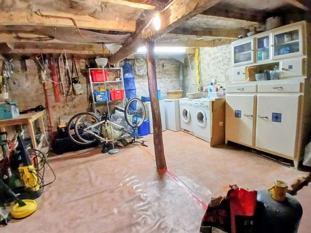 Spacieuse maison de village comprenant quatre chambres. - photo 14