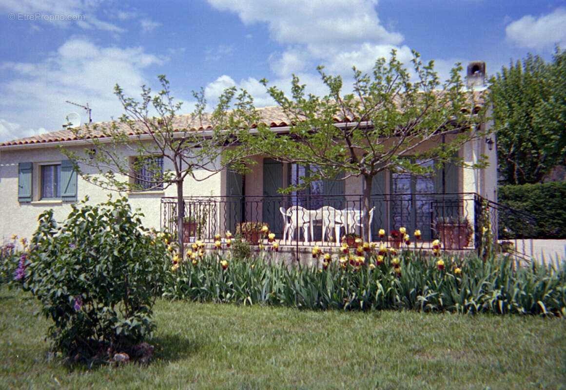 Maison à TAVERNES