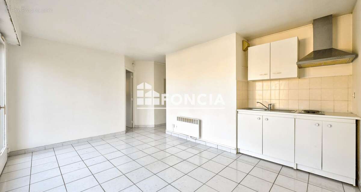 A ACHETER : un appartement T2 de 30 m2 avec son rez-de-jardin privatif de 24 m2 + place de parking à Meulan-en-yvelines (78250). - photo 11