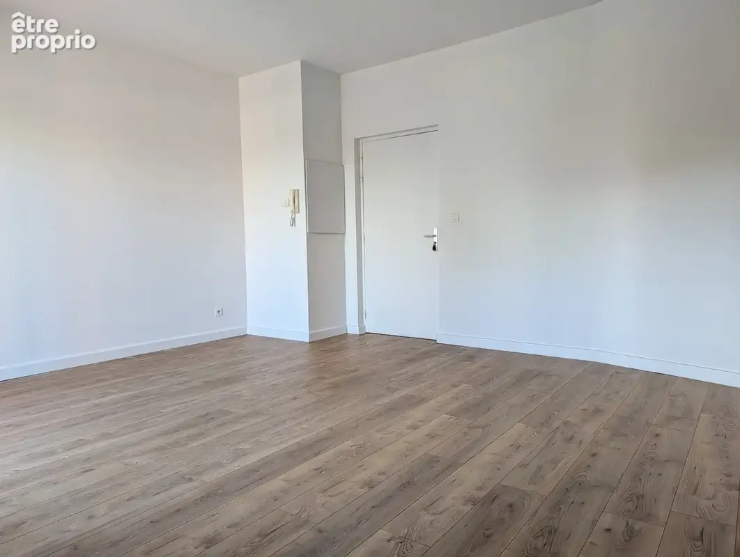 Appartement T2 refait à neuf avec balcon à Clermont-Ferrand - photo 7