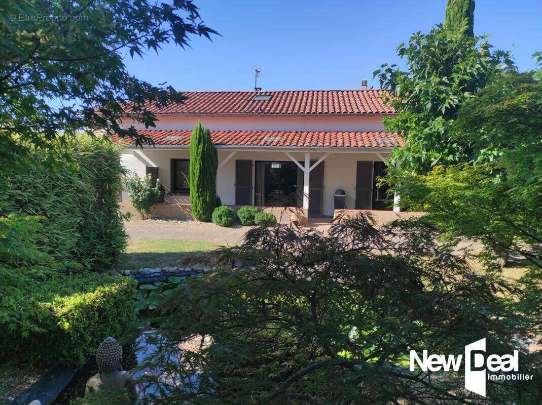 Longere en pierre de 200 m² avec grand jardin et piscine - photo 15