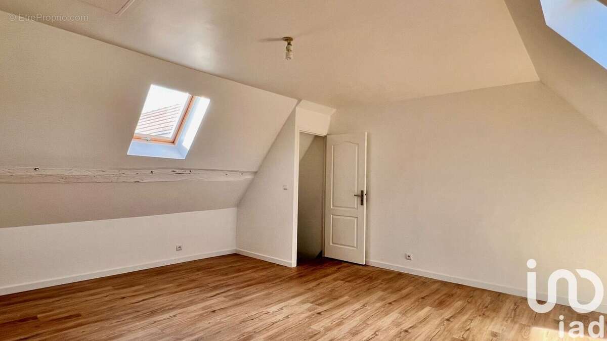 Photo 9 - Maison à REBAIS