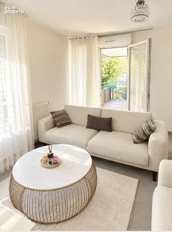 Photo Appartement à Saint-Fons au prix de 164 000€