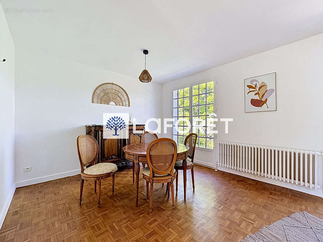 Maison Beynost 6 pièces 155m² sur son terrain de 1070m² - photo 3