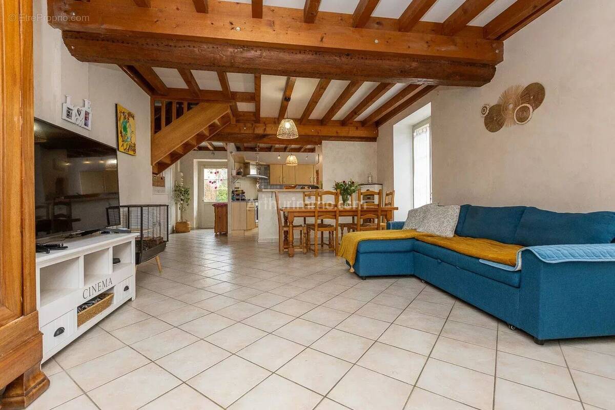 Appartement à DOLOMIEU