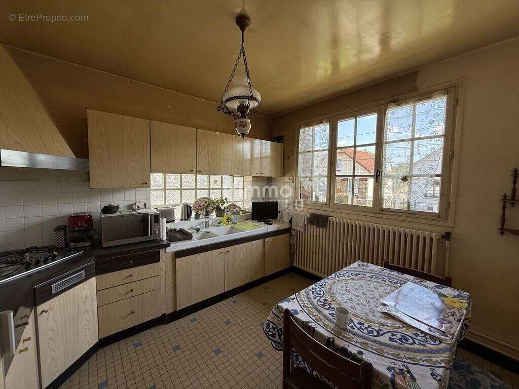 Maison à TREMBLAY-EN-FRANCE