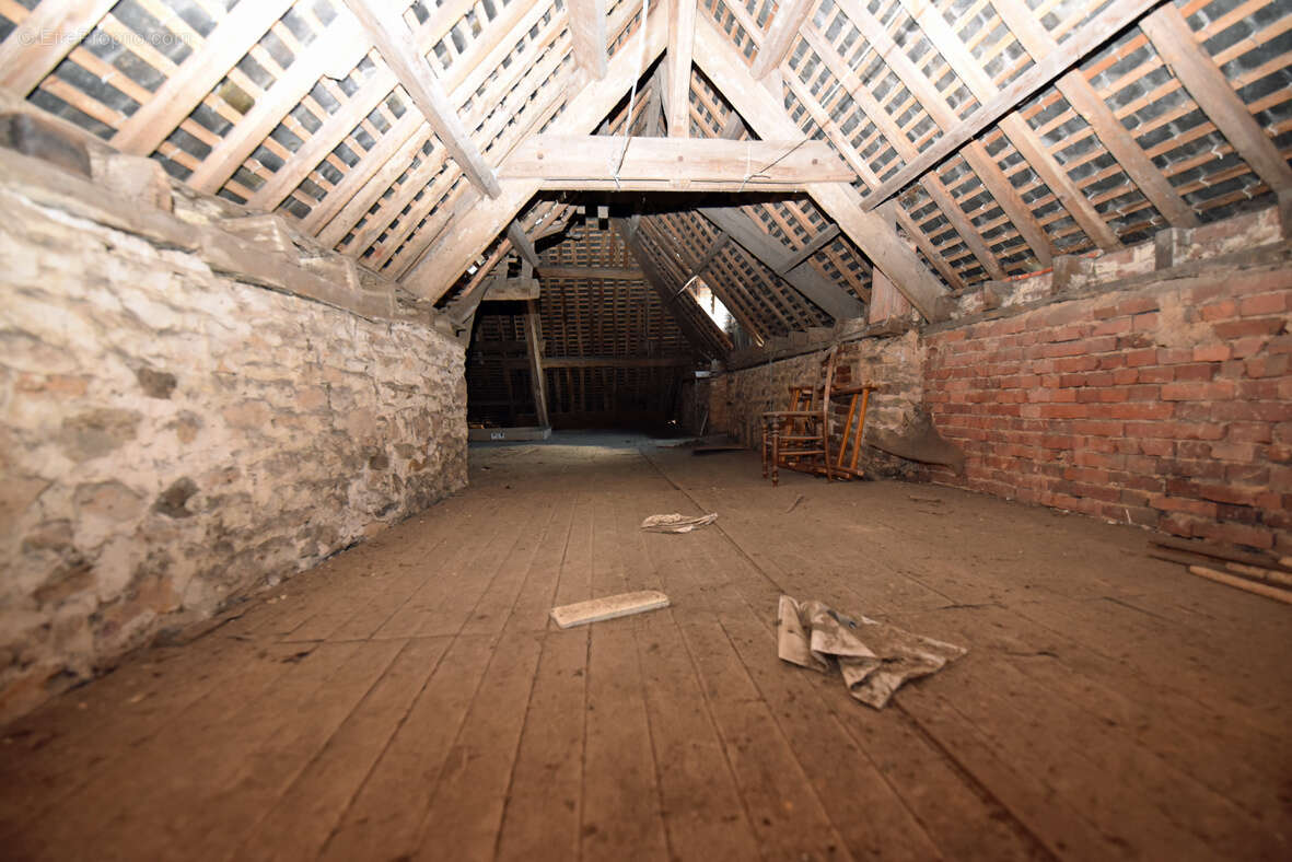 Maison à SAINT-MEEN-LE-GRAND